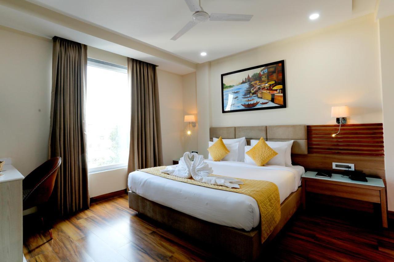 Dolphin Grand Hotel