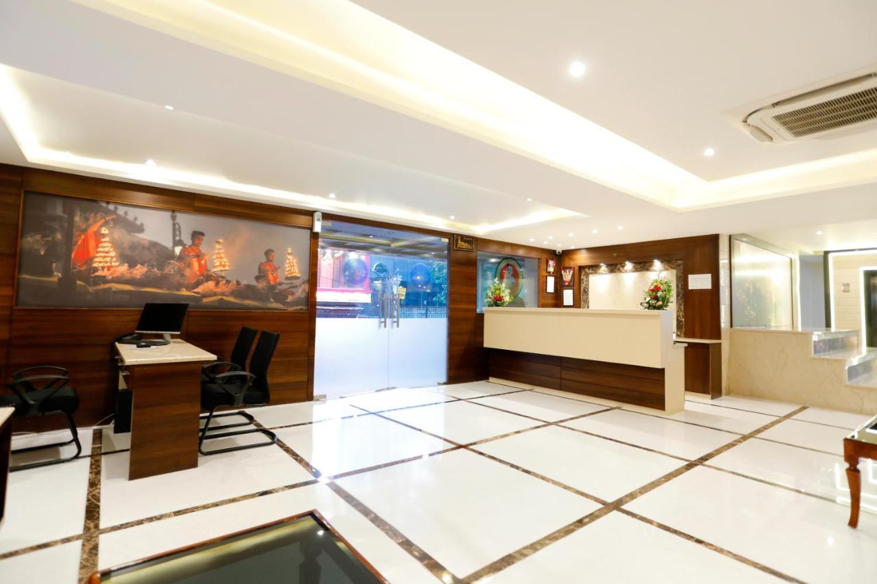 Dolphin Grand Hotel Varanasi