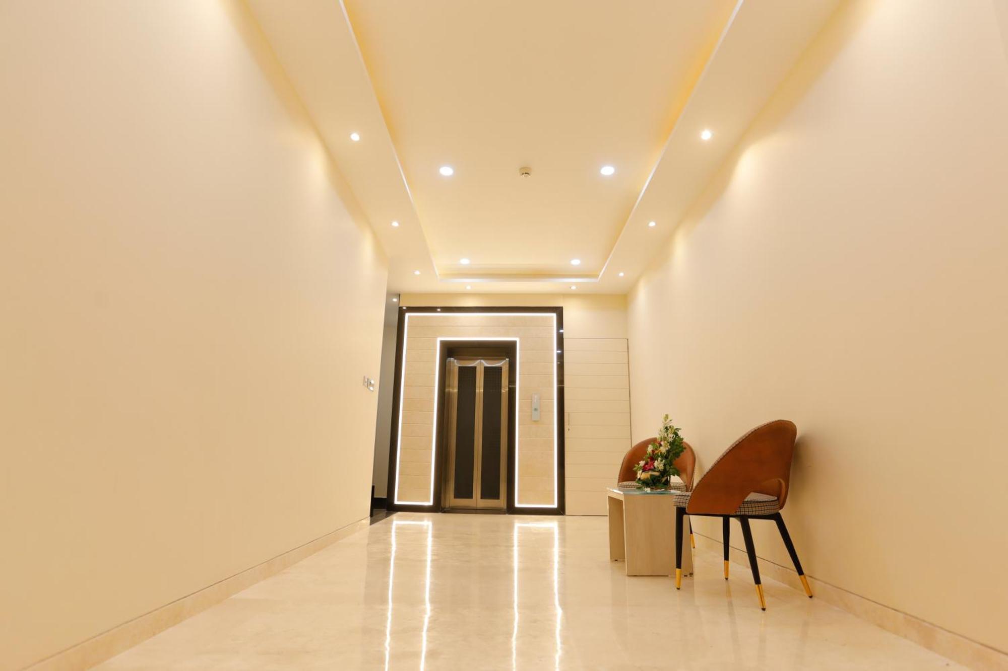 Hotel Dolphin Grand 4*