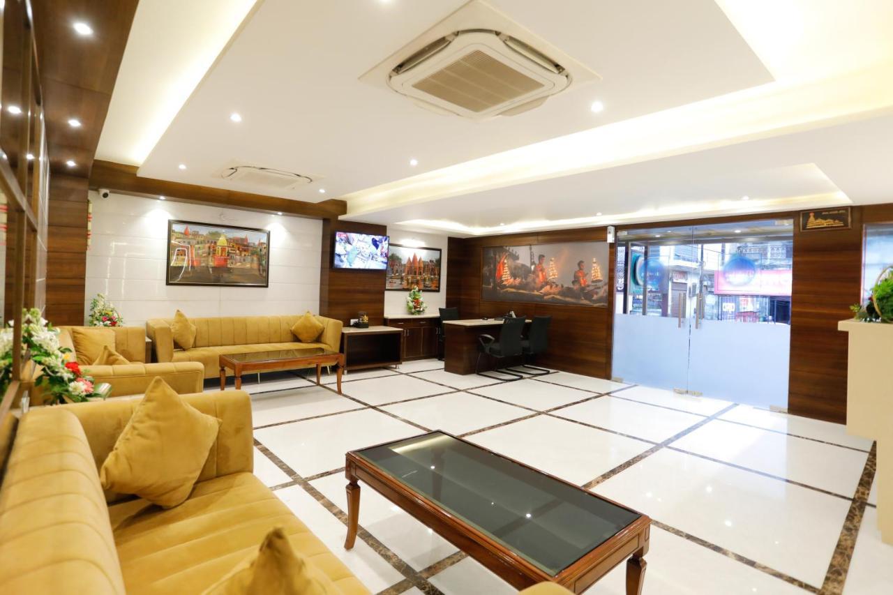 Dolphin Grand 4* Varanasi